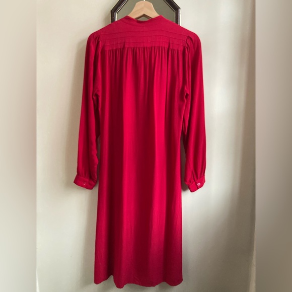 Vintage 100% silk beautiful red midi dress with buttons and bow 6 - Picture 4 of 6